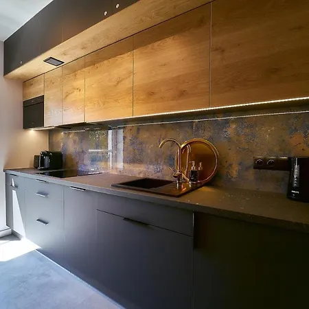 Laguna 36 Lux アパート