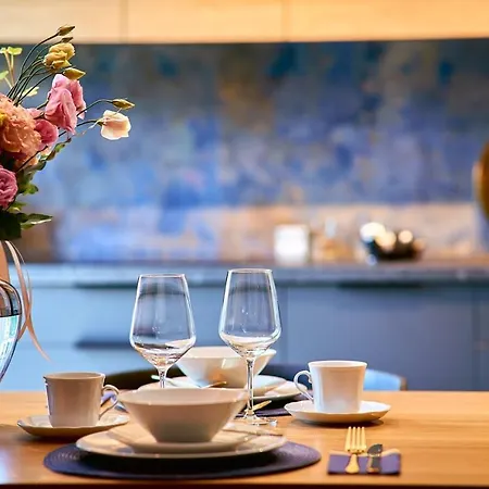 Laguna 36 Lux アパート